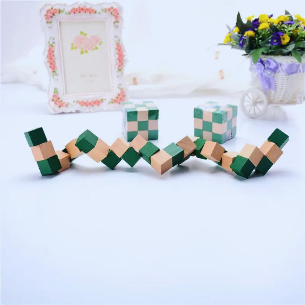 Wooden Snake Cube™ – Brain Teaser Puzzle for All Ages